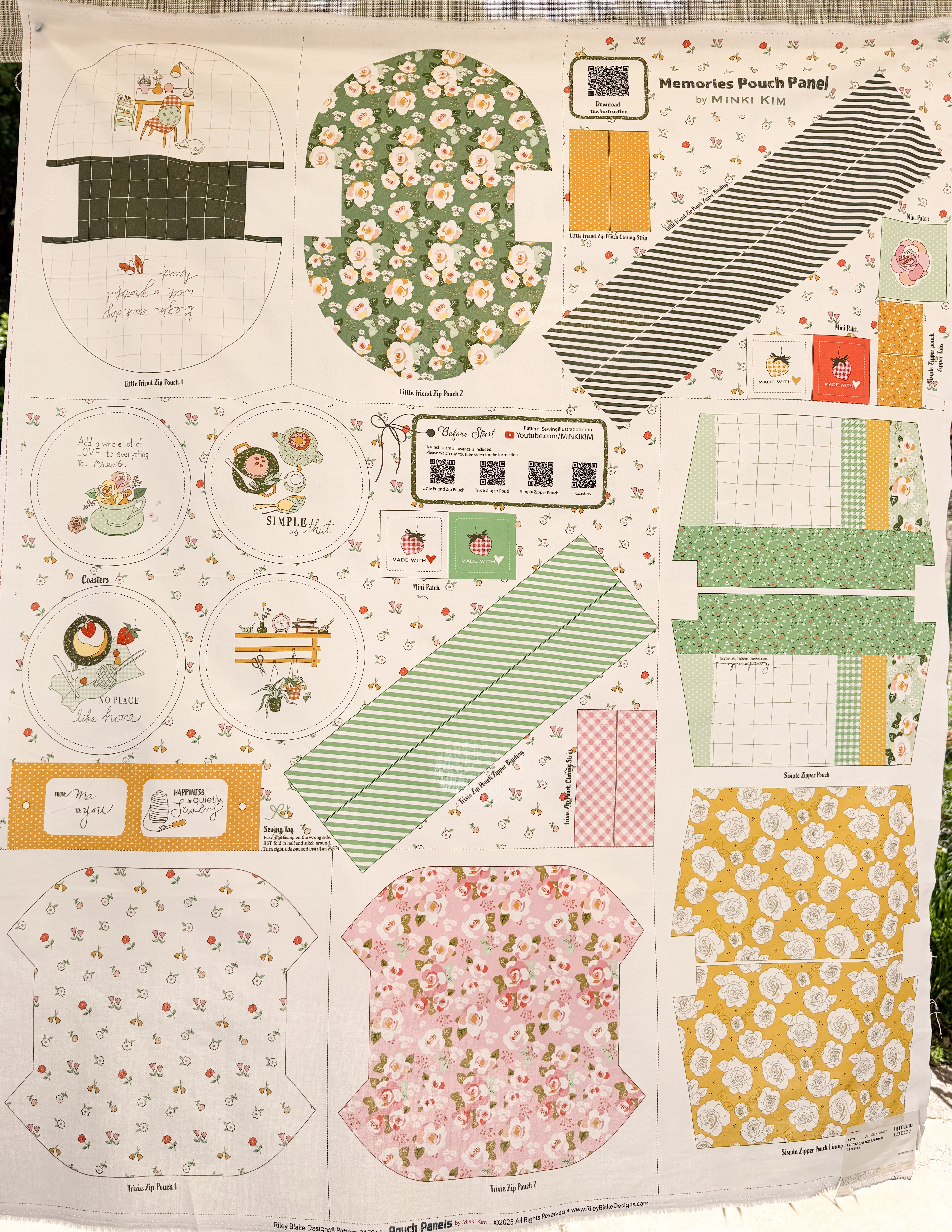 Pouch Panel Patterns Memories Pouch Panel – Sewing Illustration