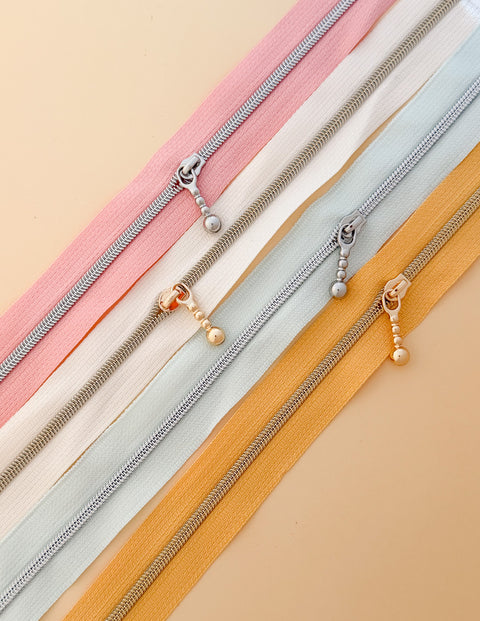 20'' Size 3 Zipper Set (4 Zippers)