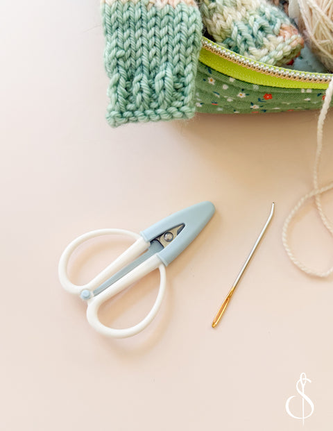 Traveler's Mini Scissors
