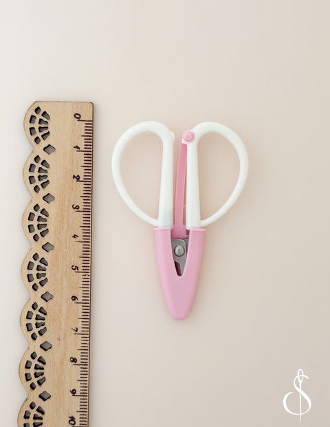 Traveler's Mini Scissors