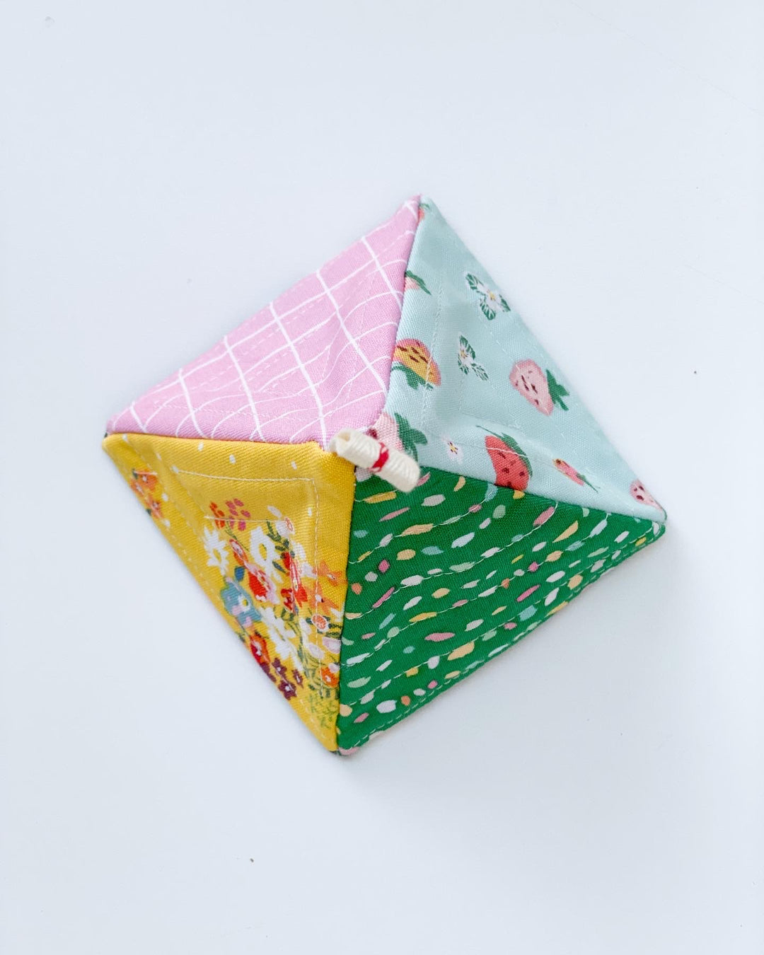 Misty Morning Fat Quarter Bundle – Sewing Illustration