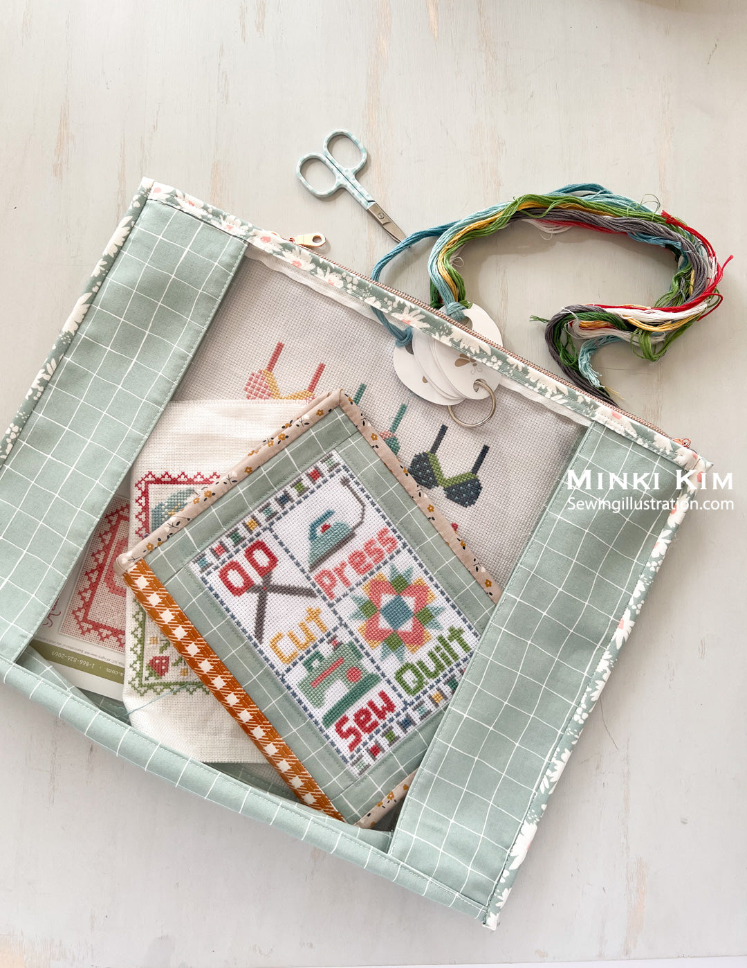 Clear Vinyl 17 x 17 Project Bag | Moda Fabrics #PB17