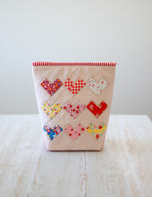 Load image into Gallery viewer, Heart Pouch Trio PDF Download Pattern
