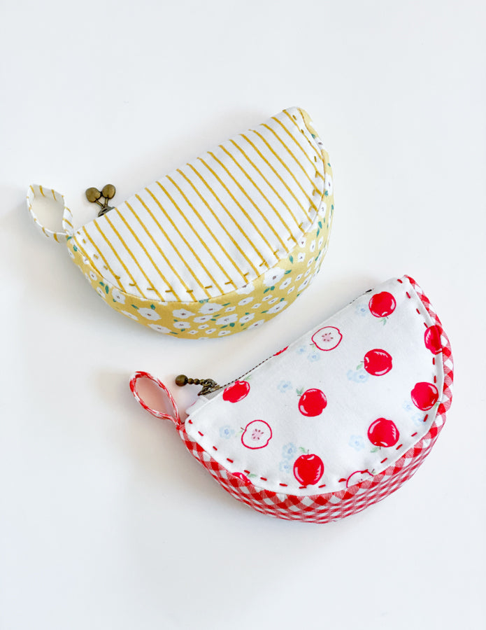 Apple Round Purse