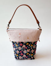 Load image into Gallery viewer, Pinocchio Bag PDF Download Pattern
