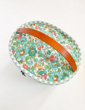 Load image into Gallery viewer, Oval Sewing Case PDF Download Pattern

