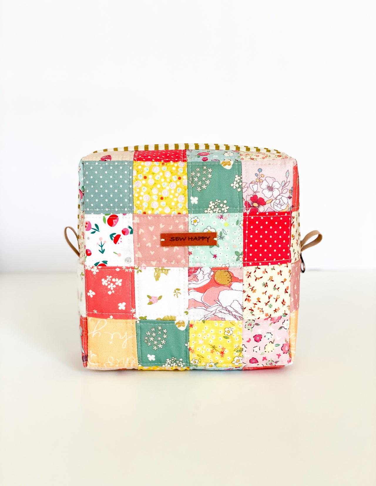 Patch Box Pouch PDF Download Pattern – Sewing Illustration