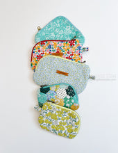 Load image into Gallery viewer, Secret Pouch Trio PDF Download Pattern
